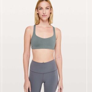 Lululemon Free to Be Bra